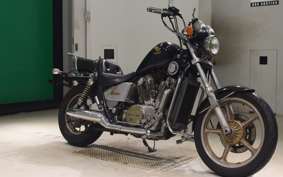HONDA SHADOW 750 1986 RC25