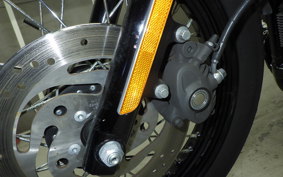HARLEY XL1200N 2012