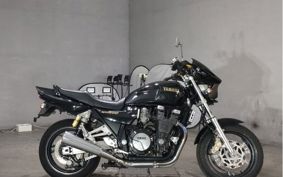 YAMAHA XJR1200 1995 4KG