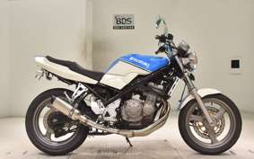 SUZUKI BANDIT 250 GJ74A