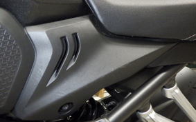 HONDA CB650R E-Clutch 2025 RH17