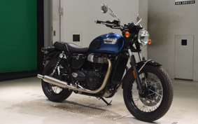 TRIUMPH BONNEVILLE T100 2023