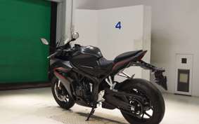 HONDA CBR650R E-Clutch 2025 RH17