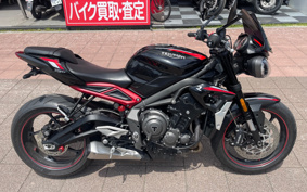 TRIUMPH STREET TRIPLE R 2021 HDA544