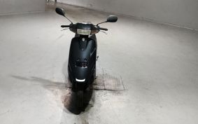 SUZUKI ADDRESS V100 CE13A