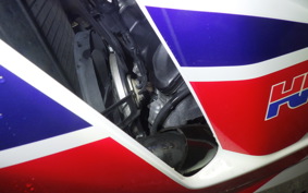 HONDA CBR600RR A 2014 PC40