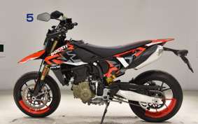 DUCATI HYPERMOTARD698 2024
