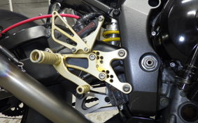 YAMAHA YZF-R1