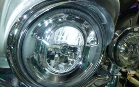 HARLEY FLHTCU-IS/C1450 2003