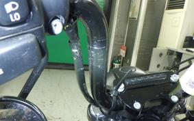 HARLEY XL883N 2012