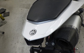 YAMAHA YZF-R1 2009