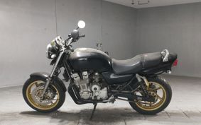 HONDA CB750 RC42