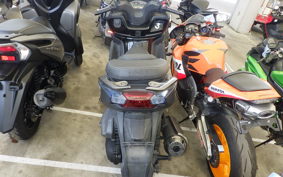 KYMCO K-XCT 125 i