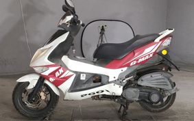 PGO G-MAX200 ..