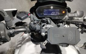 YAMAHA FZ25 RG69