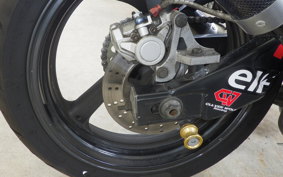 YAMAHA TZR250 R 3XV