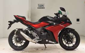 SUZUKI GSX250RA