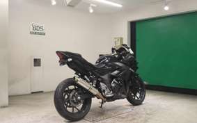 SUZUKI GSX250 R 2012