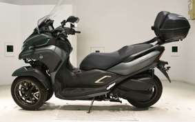 YAMAHA TRICITY 300 2018 SH15J