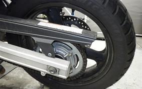 SUZUKI Vｽﾄﾛｰﾑ650 2005