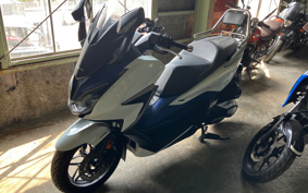 HONDA FORZA 250 MF15