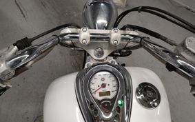 YAMAHA DRAGSTAR 400 VH01J