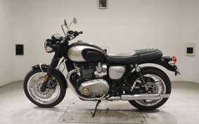 TRIUMPH BONNEVILLE T120 2025