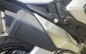 HONDA X-ADV 750 2025 RH21