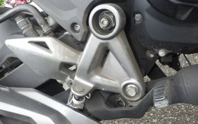 HONDA CB200X