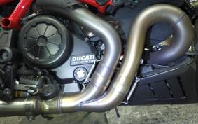 DUCATI DIAVEL Carbon 2013