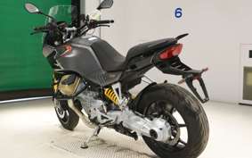 MOTO GUZZI V100マンディロS 2024