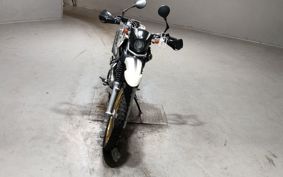 YAMAHA SEROW 250 DG17J