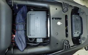 HONDA CB650R 2024 RH17