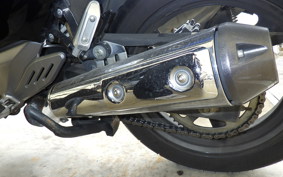 SUZUKI GSR250