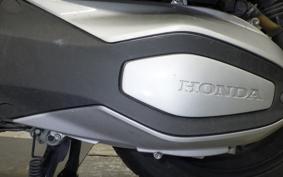 HONDA FORZA 250 2011 MF15