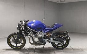 HONDA VTR 250 MC33