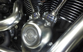 HARLEY FLBS 1870 2018