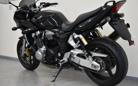 HONDA CB1300 SUPER  BOL DOR ABS 2008 SC54
