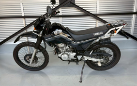 YAMAHA SEROW 225 DG08J