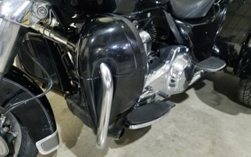 HARLEY FLHTCU 2014 MAL