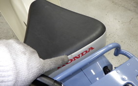 HONDA C50 SUPER CUB AA09