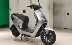 HONDA EM1 e: 2022 EF16