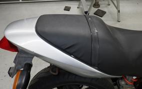 HONDA VTR 250 2011 MC33