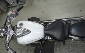 YAMAHA DRAGSTAR 400 CLASSIC 2004 VH01J