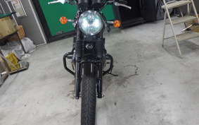 TRIUMPH BONNEVILLE T100 2013