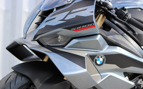 BMW S1000RR 2026 0P21