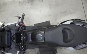 YAMAHA T-MAX 560 T 2025 SJ21J