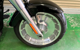 HARLEY FLFBS 2018 YGK