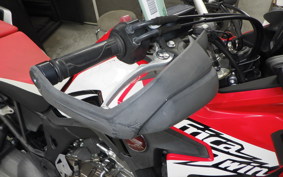 HONDA CRF1000L AFRICA TWIN 2016 SD04