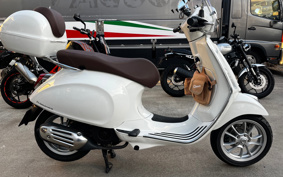 VESPA PRIMA BEIGE RA150 RP8M82